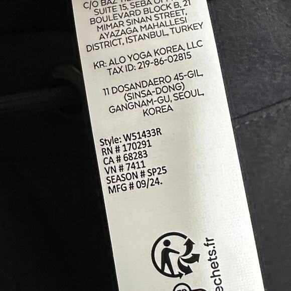 ALO YOGA 2025 Megastar Cargo Pant Black Sz M $138 {R29} - Picture 6 of 6